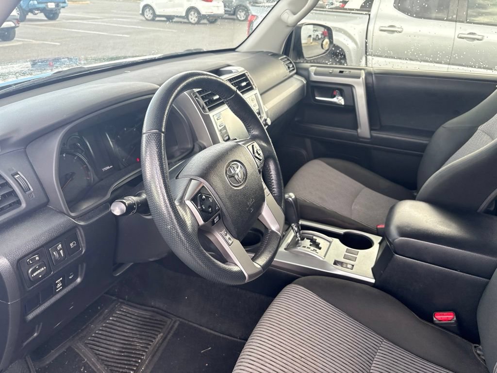 Used 2022 Toyota 4Runner SR5 RWD image 4