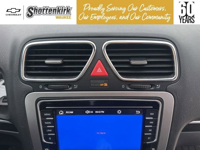 Used 2013 Volkswagen Eos w/ Sport Package image 23