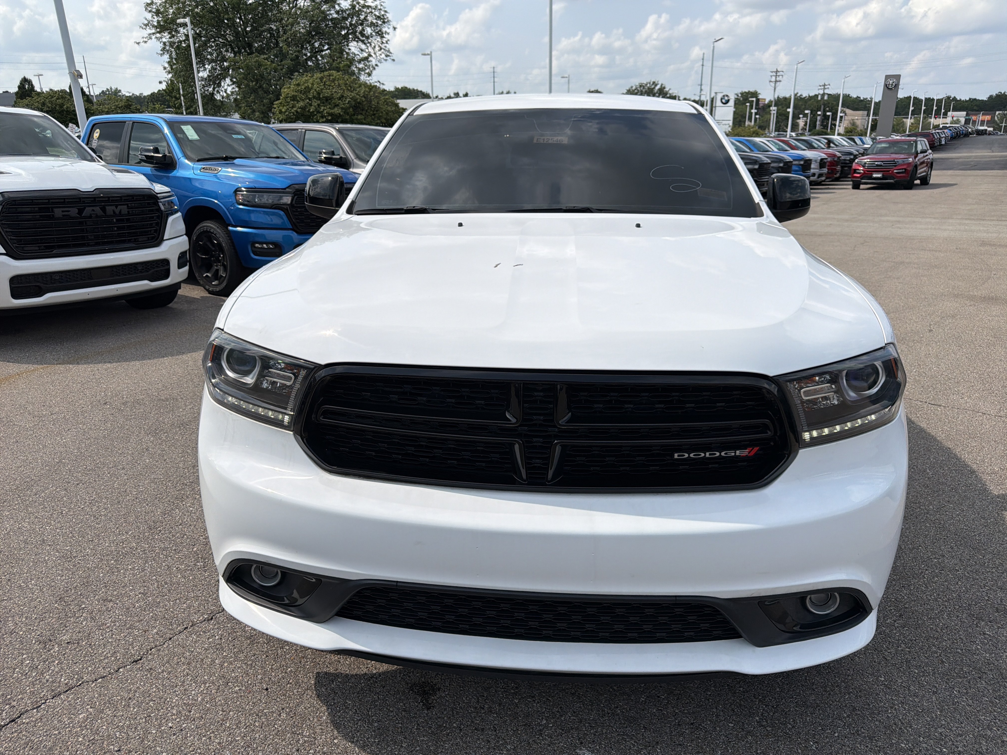 Used 2020 Dodge Durango SXT AWD/4WD image 3