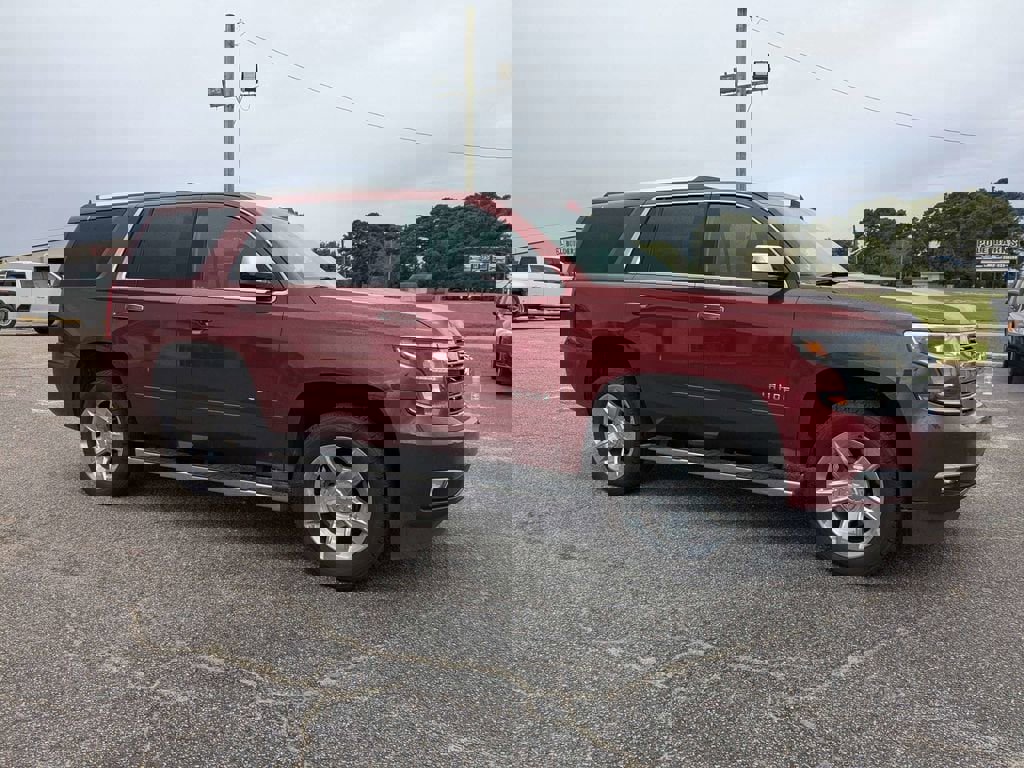 Used 2018 Chevrolet Tahoe Premier image 3