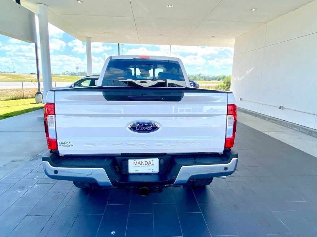 Used 2018 Ford F250 Lariat w/ Lariat Ultimate Package image 6