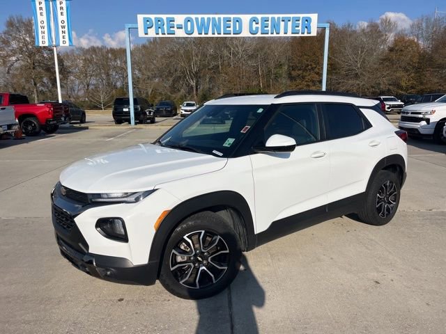 Used 2023 Chevrolet TrailBlazer ACTIV w/ Convenience Package image 2