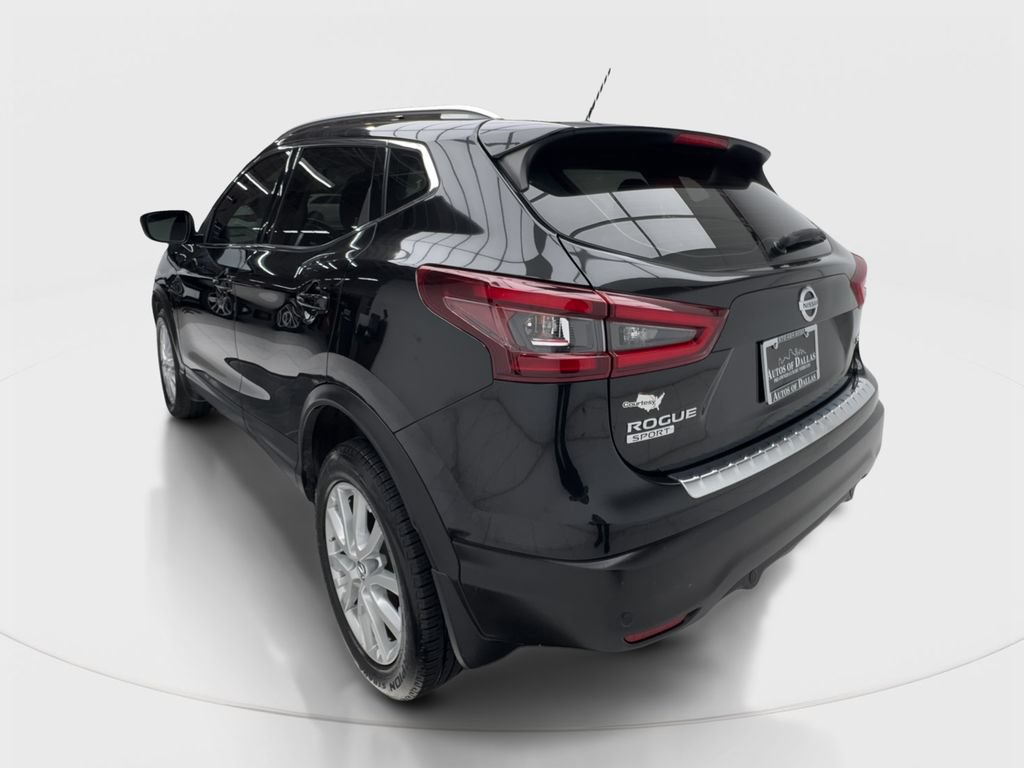 Used 2020 Nissan Rogue Sport SV FWD image 10