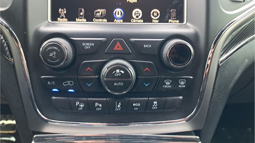 Used 2017 Jeep Grand Cherokee SRT AWD/4WD image 21