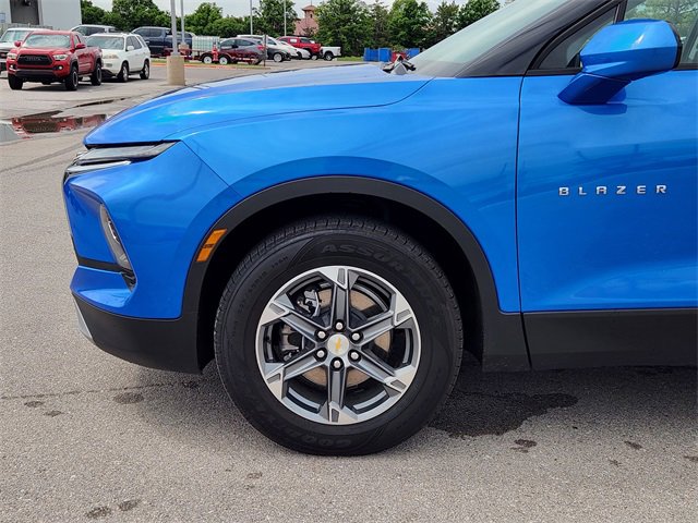 Used 2025 Chevrolet Blazer LT image 8