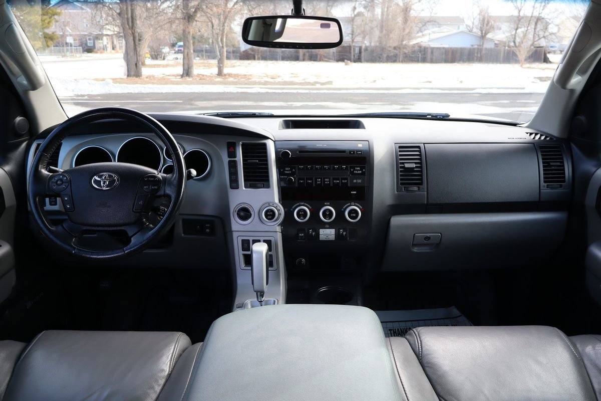 Used 2008 Toyota Sequoia Limited AWD/4WD image 16