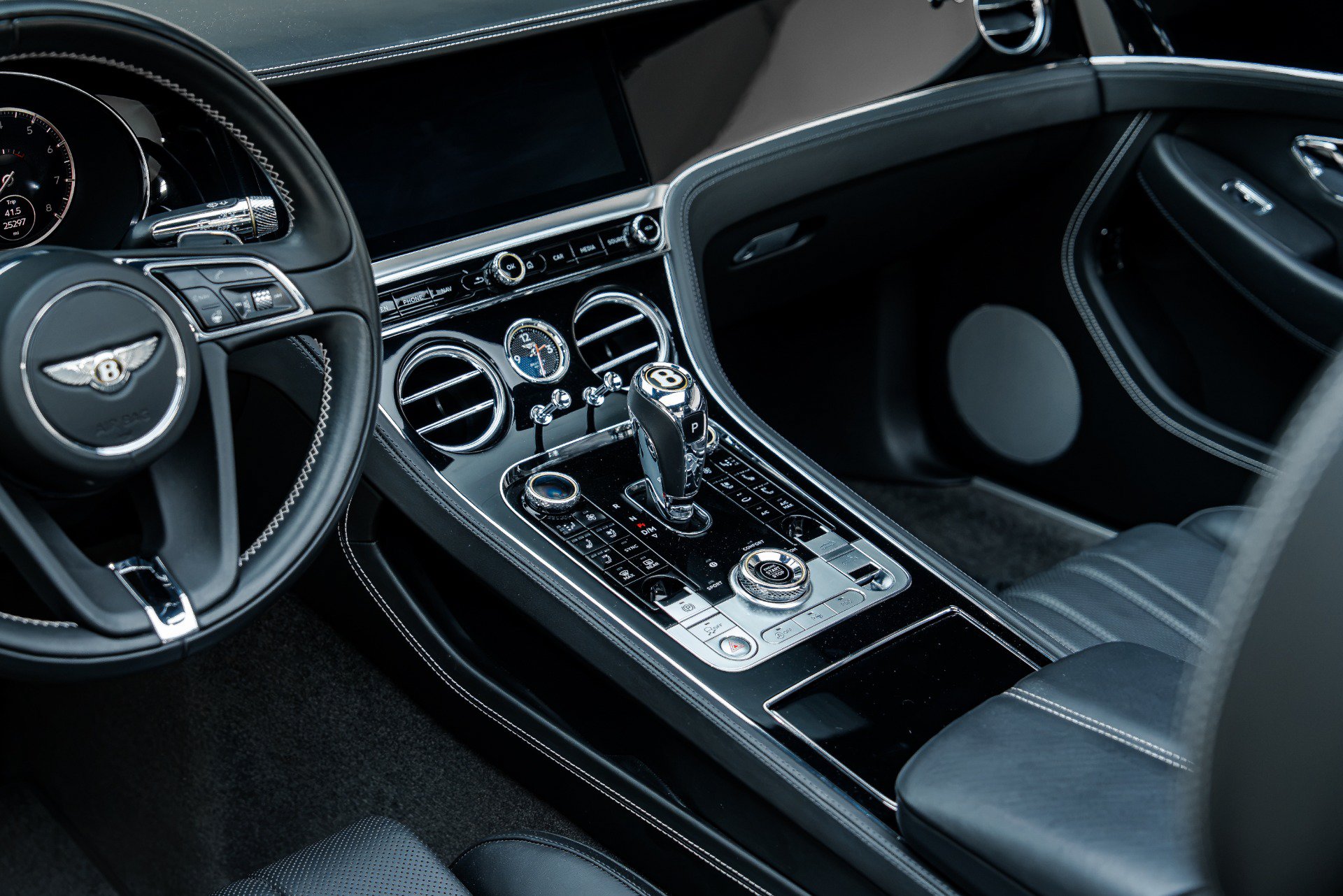 Used 2020 Bentley Continental GT V8 First Edition AWD/4WD image 47