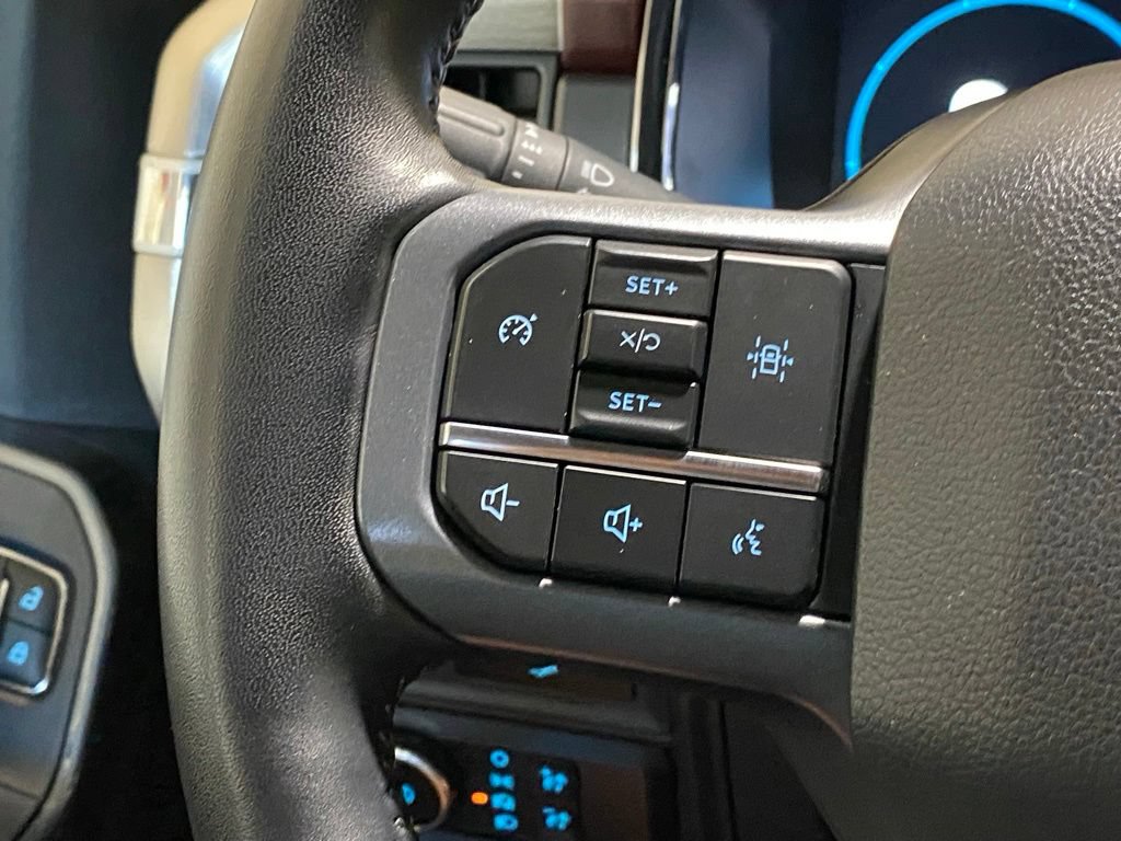 Used 2023 Ford F150 Lariat AWD/4WD image 17