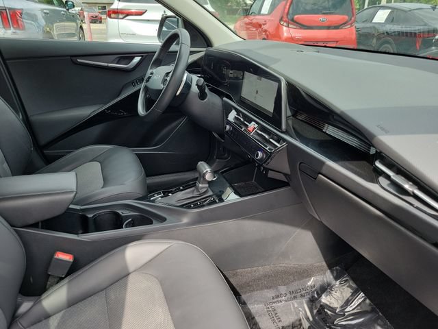 Used 2023 Kia Niro EX Touring FWD image 34