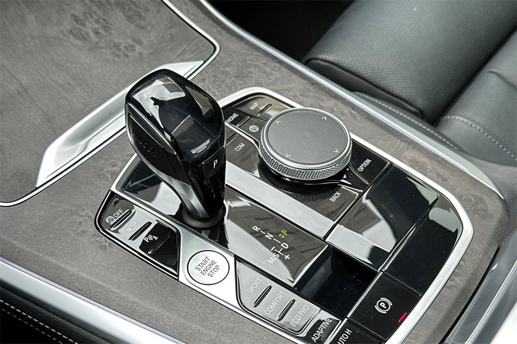 Used 2021 BMW X5 sDrive40i w/ M Sport Package image 25