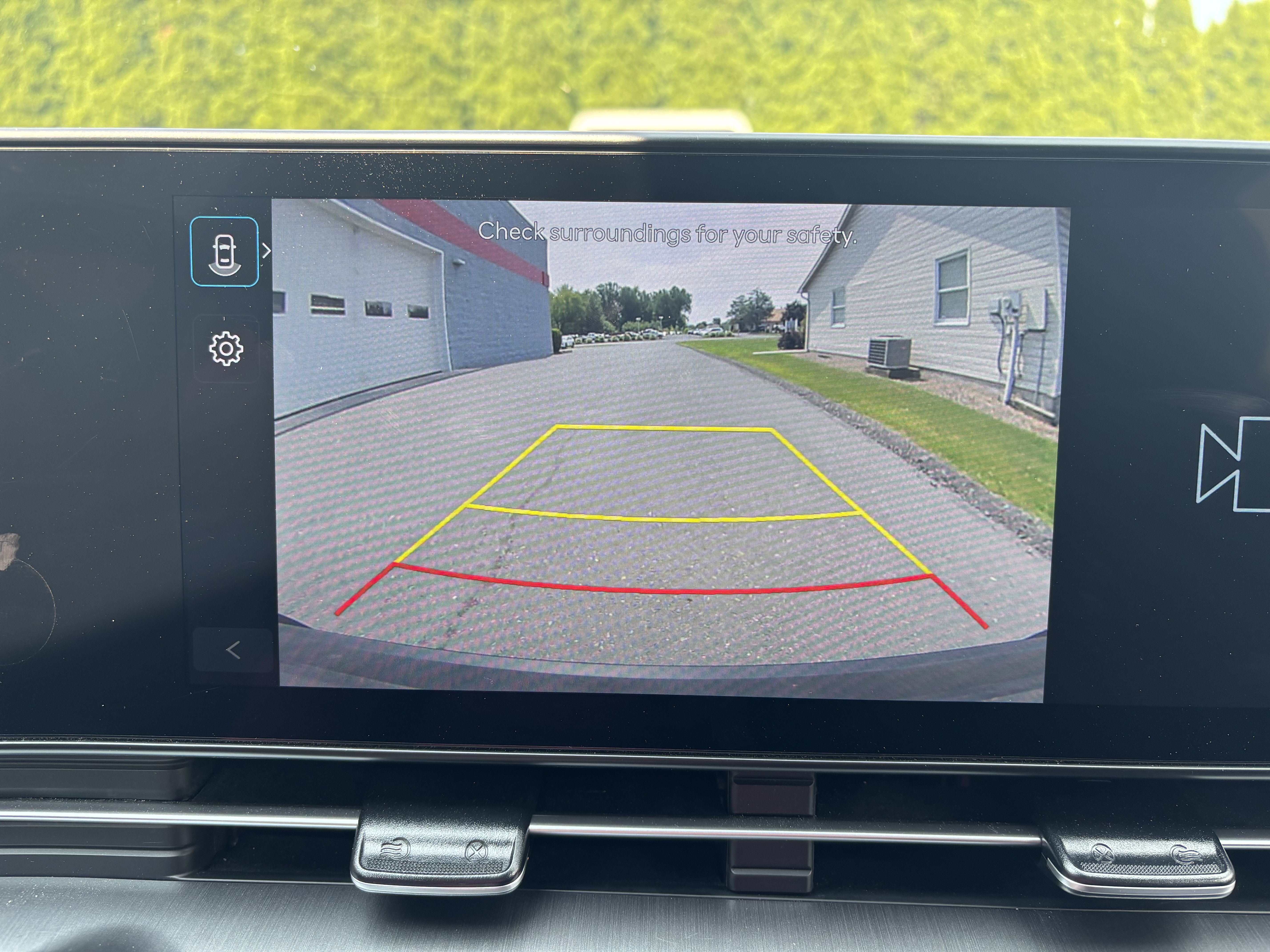 Used 2025 Hyundai Kona SEL AWD/4WD image 27