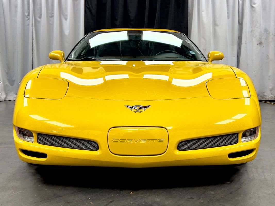 Used 2003 Chevrolet Corvette Z06 w/ Memory Package, 3 Drivers image 2