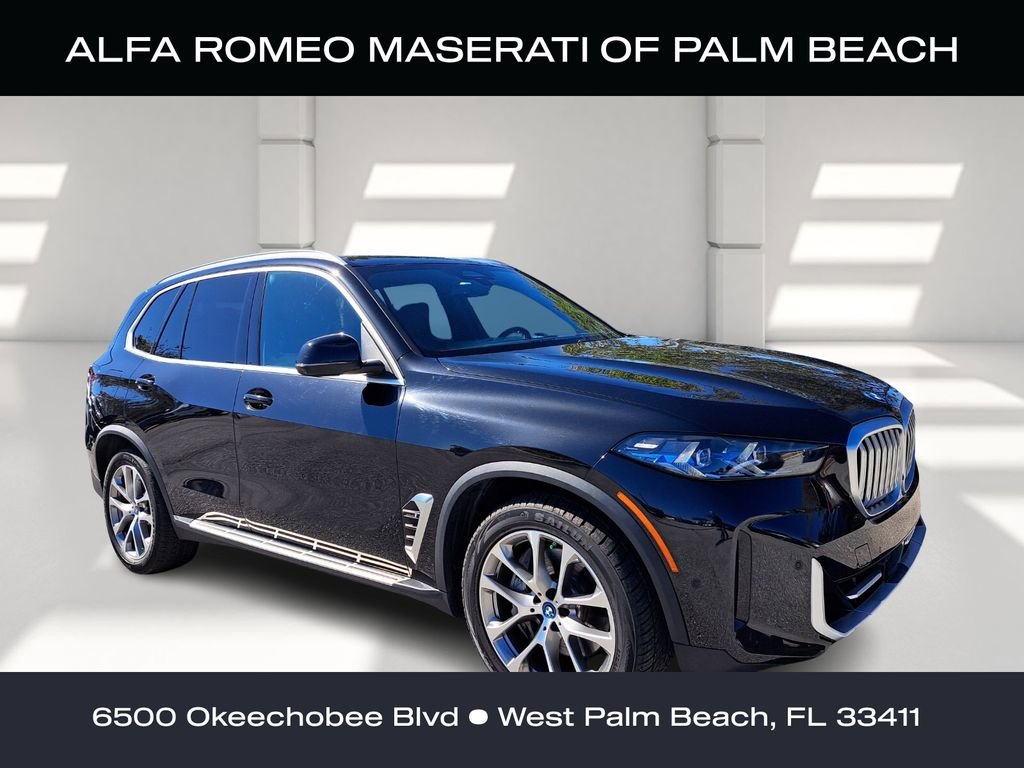 Used 2024 BMW X5 xDrive50e image 1