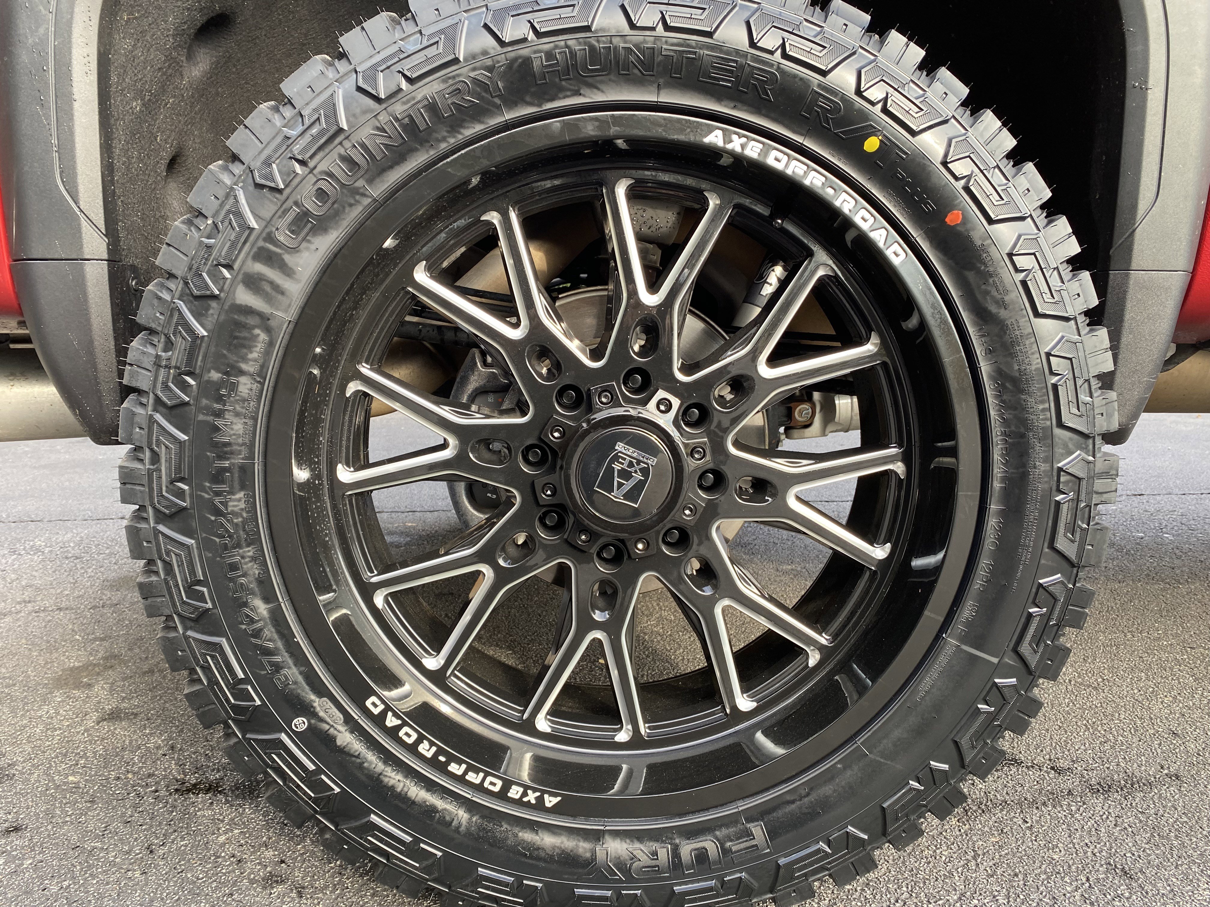 Used 2024 GMC Sierra 2500 Denali w/ Denali Reserve Package image 45