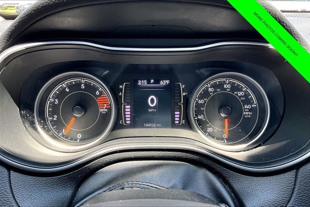 Used 2019 Jeep Cherokee Latitude w/ Popular Appearance Group AWD/4WD image 20