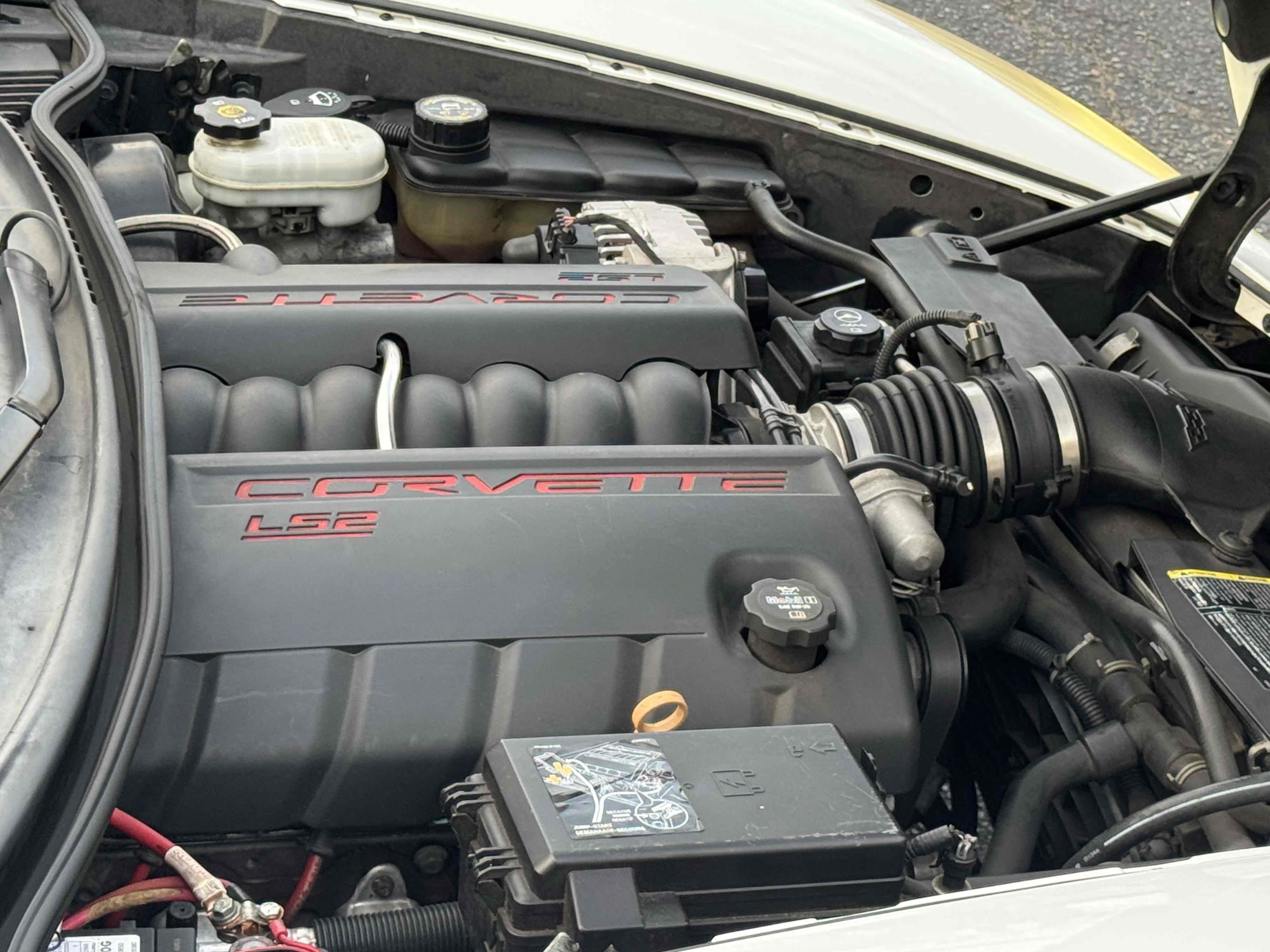 Used 2007 Chevrolet Corvette Coupe w/ Preferred Equipment Group RWD image 27
