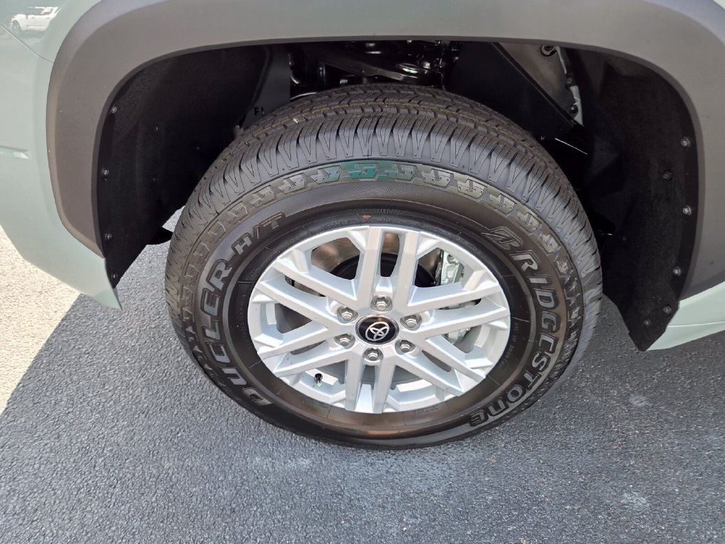 New 2026 Toyota Tundra SR5 RWD image 4