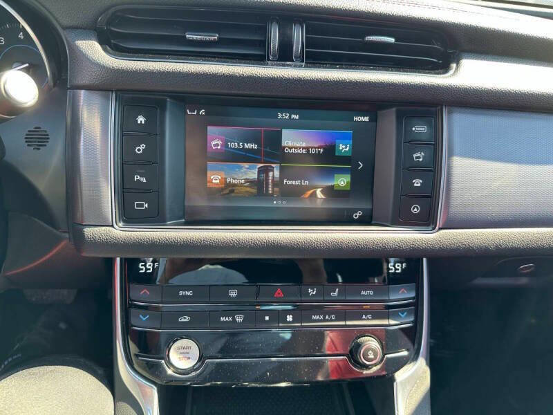 Used 2016 Jaguar XF R-Sport image 23