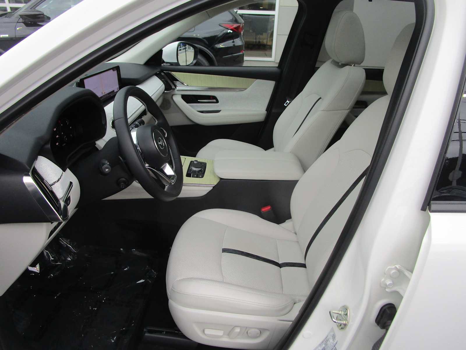 Used 2024 MAZDA CX-90 3.3 Turbo S w/ Premium Plus AWD/4WD image 14