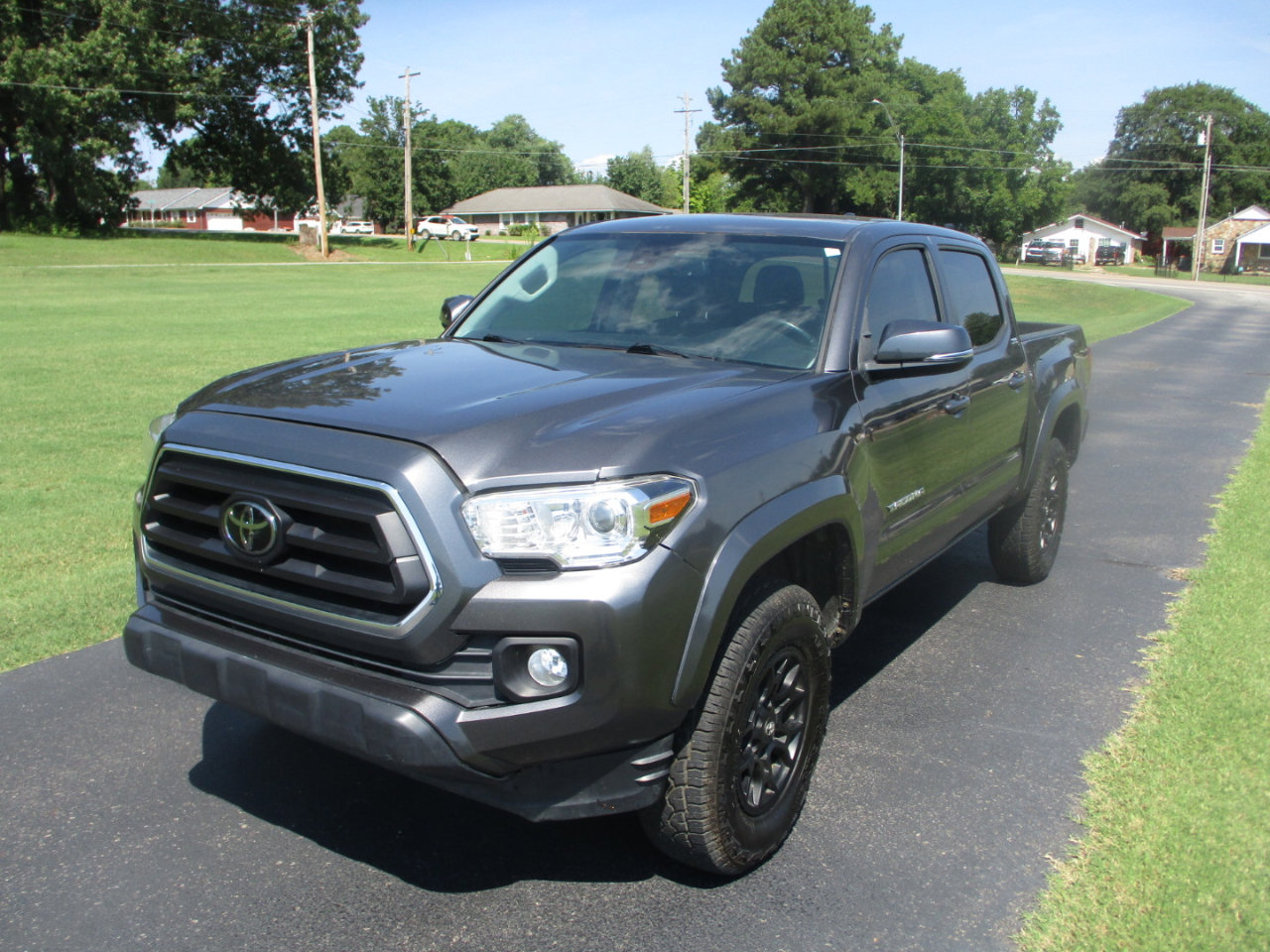 Used 2021 Toyota Tacoma SR5 image 4
