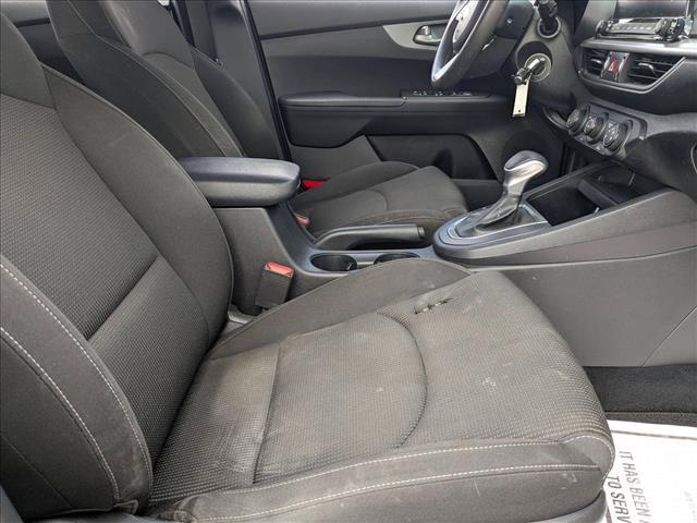 Used 2021 Kia Forte LXS FWD image 18