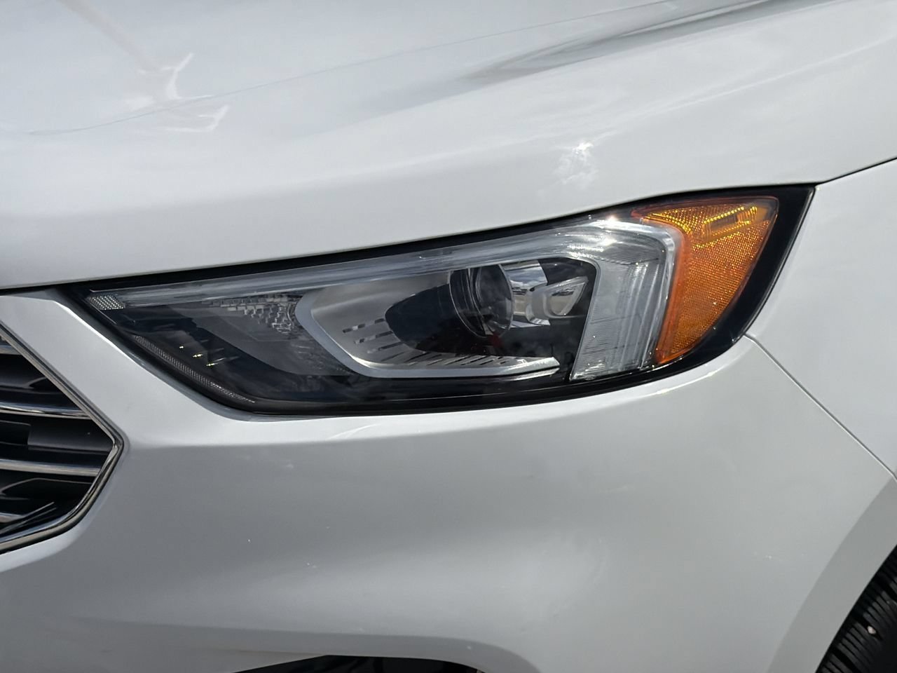 Used 2020 Ford Edge SEL w/ Cargo Accessory Package FWD image 6