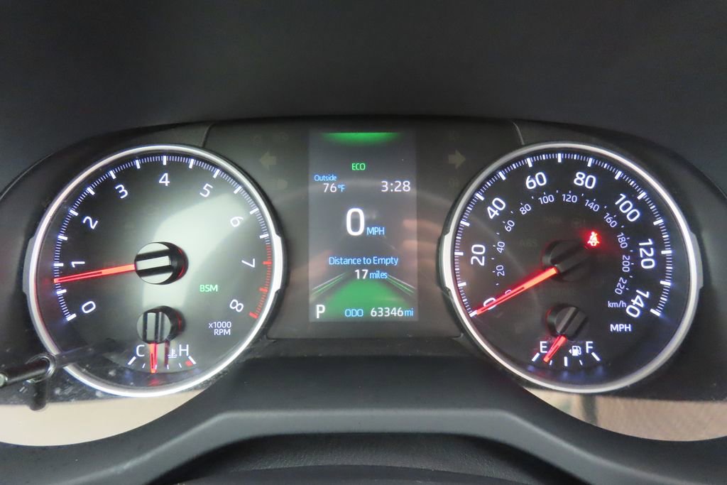 Certified 2019 Toyota RAV4 XLE image 34