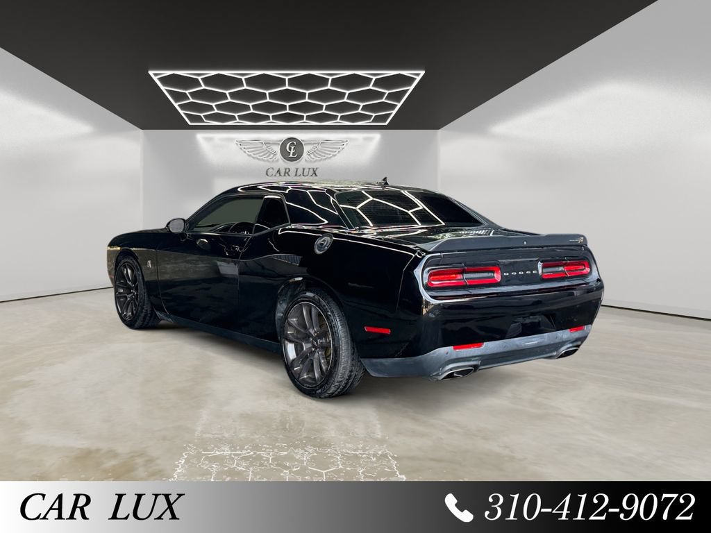 Used 2020 Dodge Challenger R/T Scat Pack RWD image 3