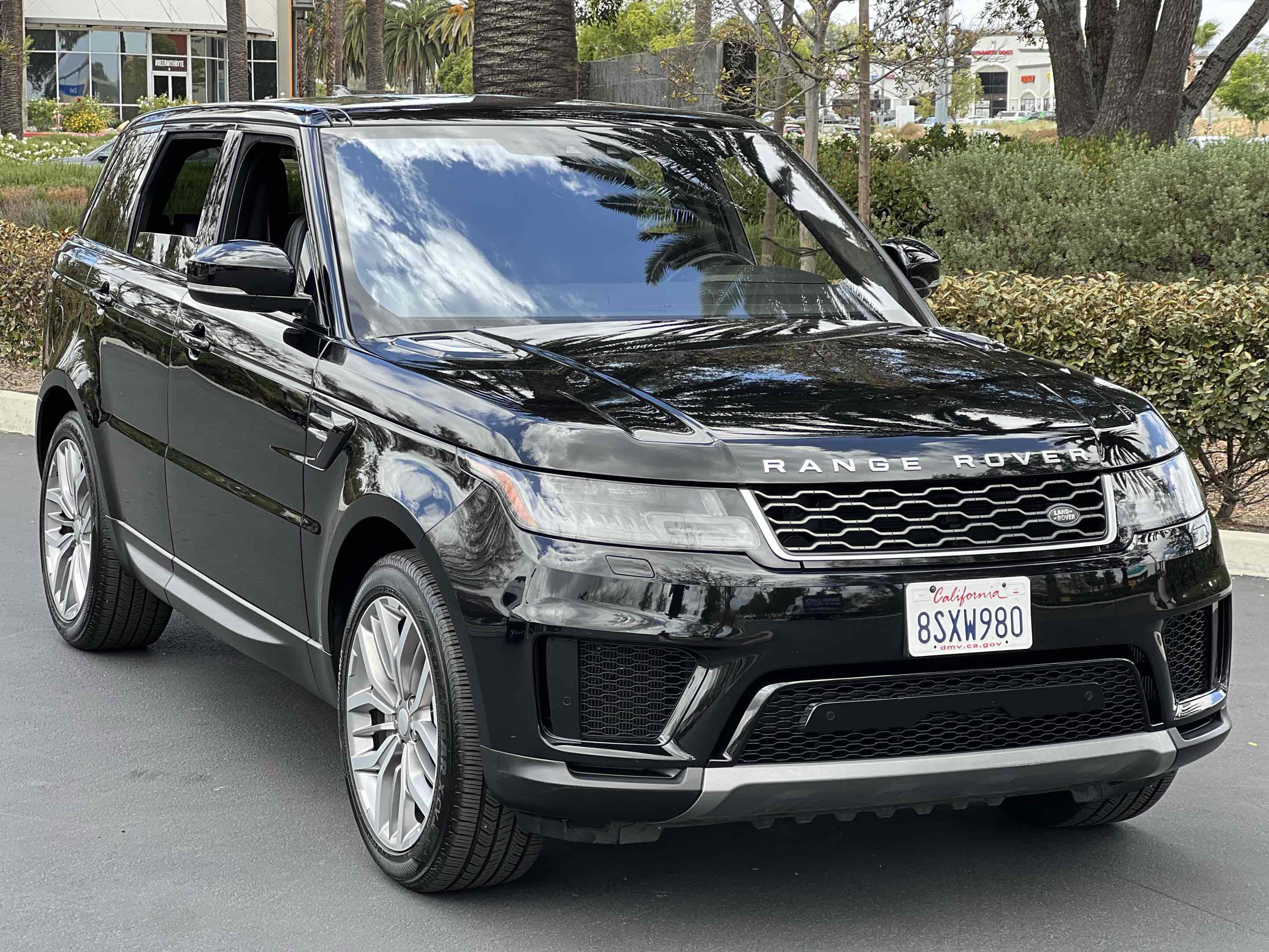 Used 2020 Land Rover Range Rover Sport SE AWD/4WD image 20