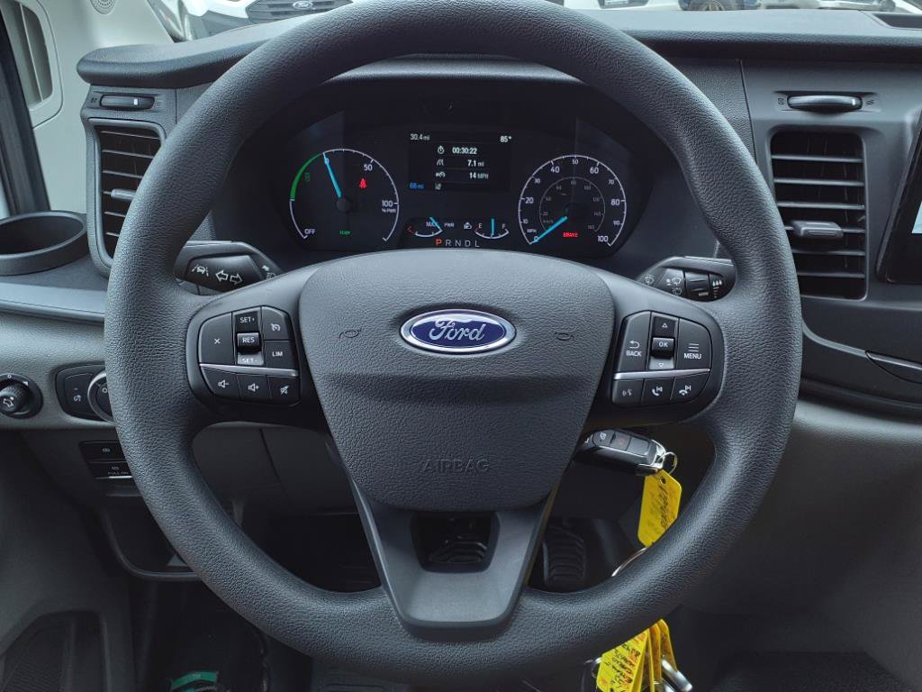 Used 2023 Ford E-Transit Low Roof RWD image 10