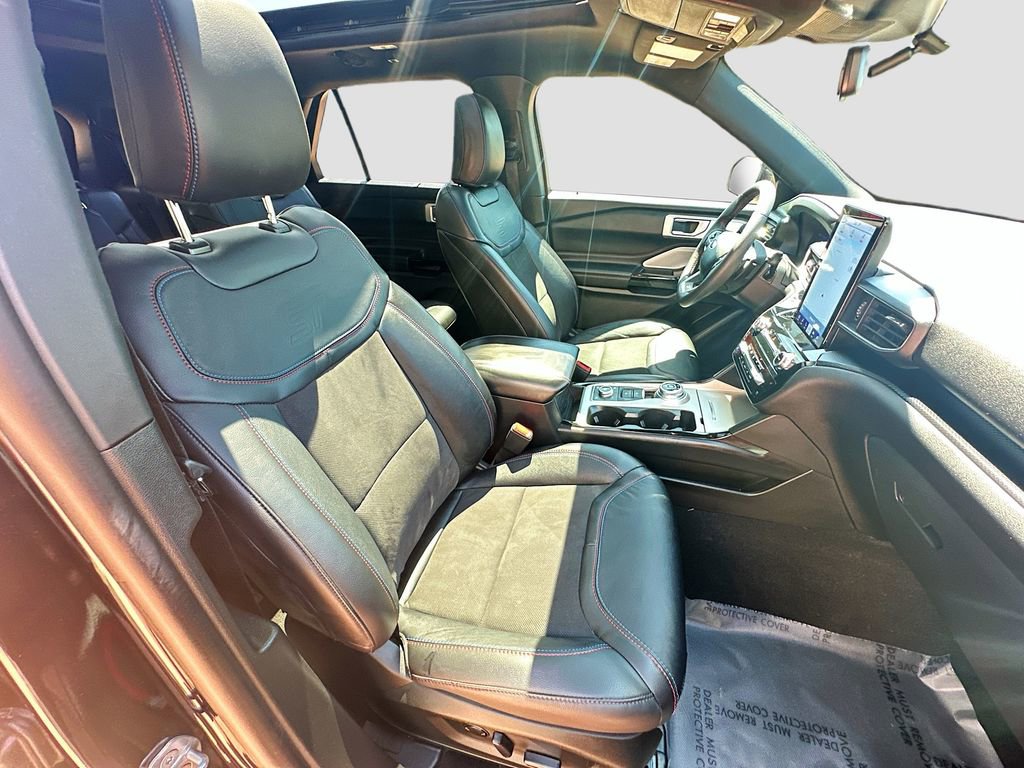 Used 2023 Ford Explorer ST w/ Equipment Group 401A image 31