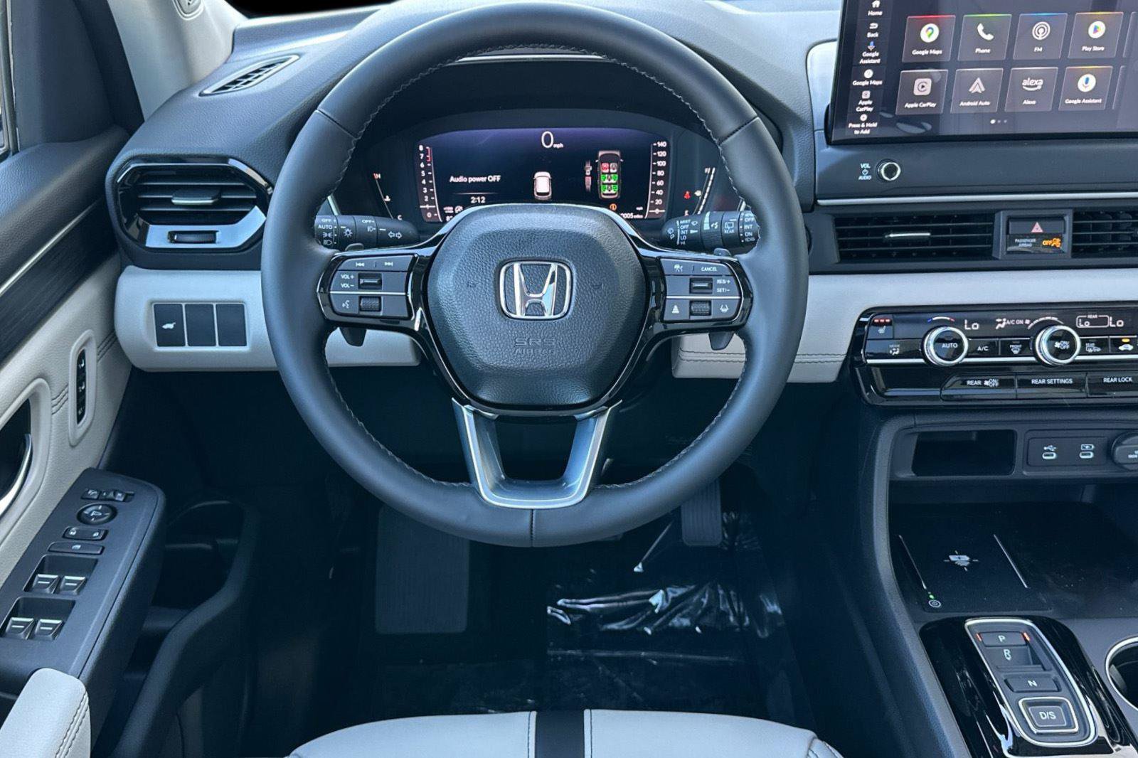 New 2026 Honda Pilot Touring image 15