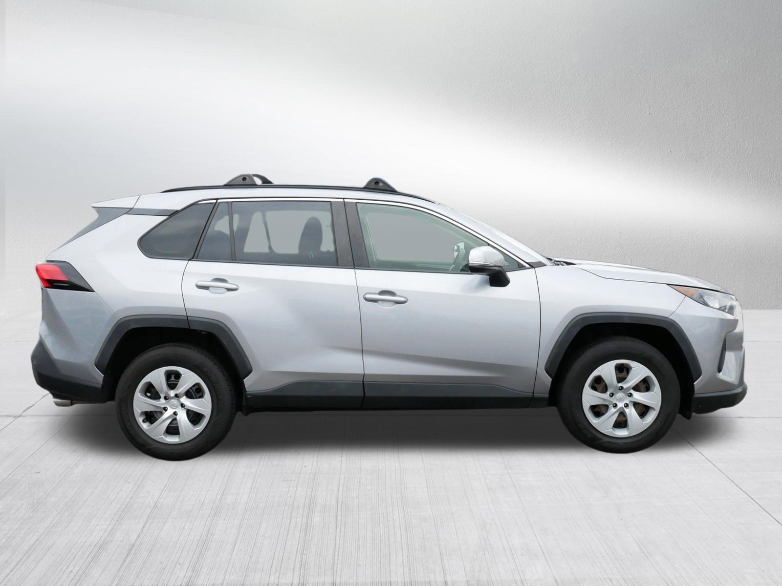 Used 2019 Toyota RAV4 LE w/ All Weather Liner Package image 8