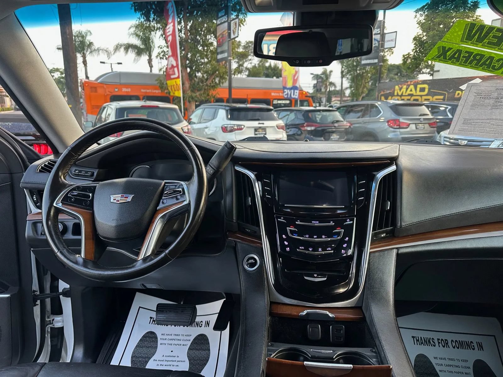 Used 2016 Cadillac Escalade ESV Premium RWD image 21