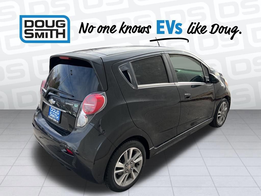 Used 2016 Chevrolet Spark LT image 6