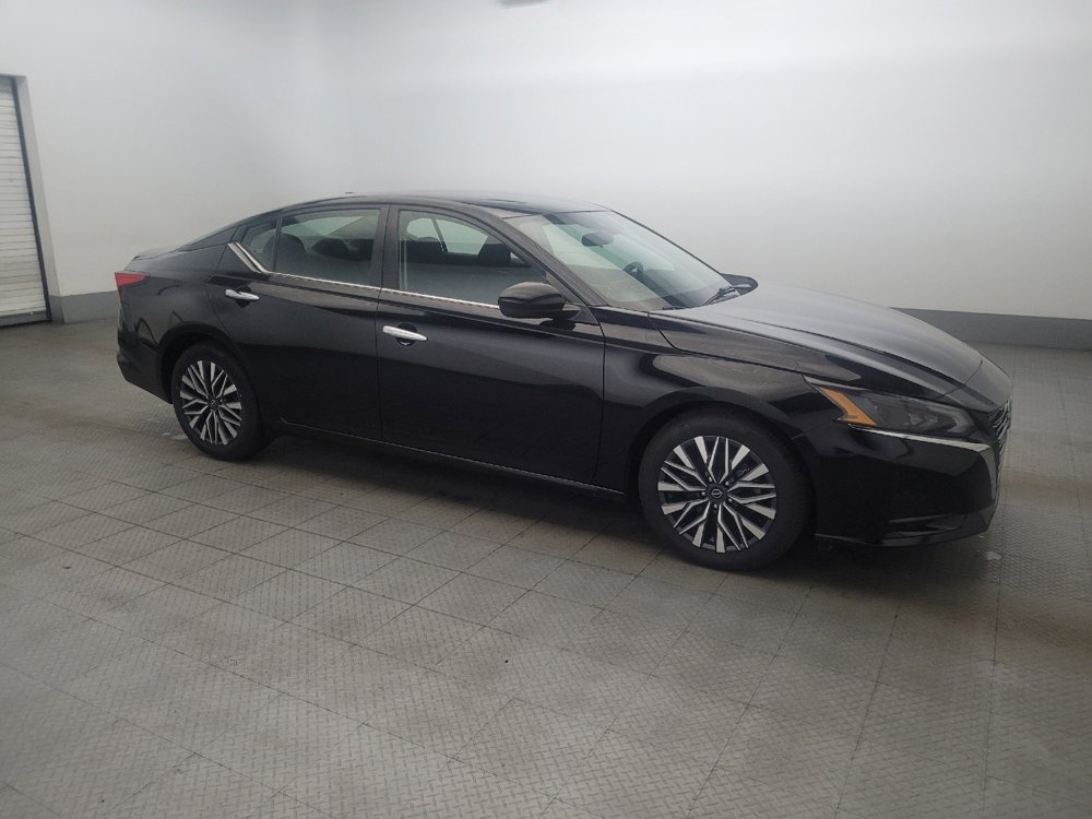 Used 2023 Nissan Altima 2.5 SV image 11