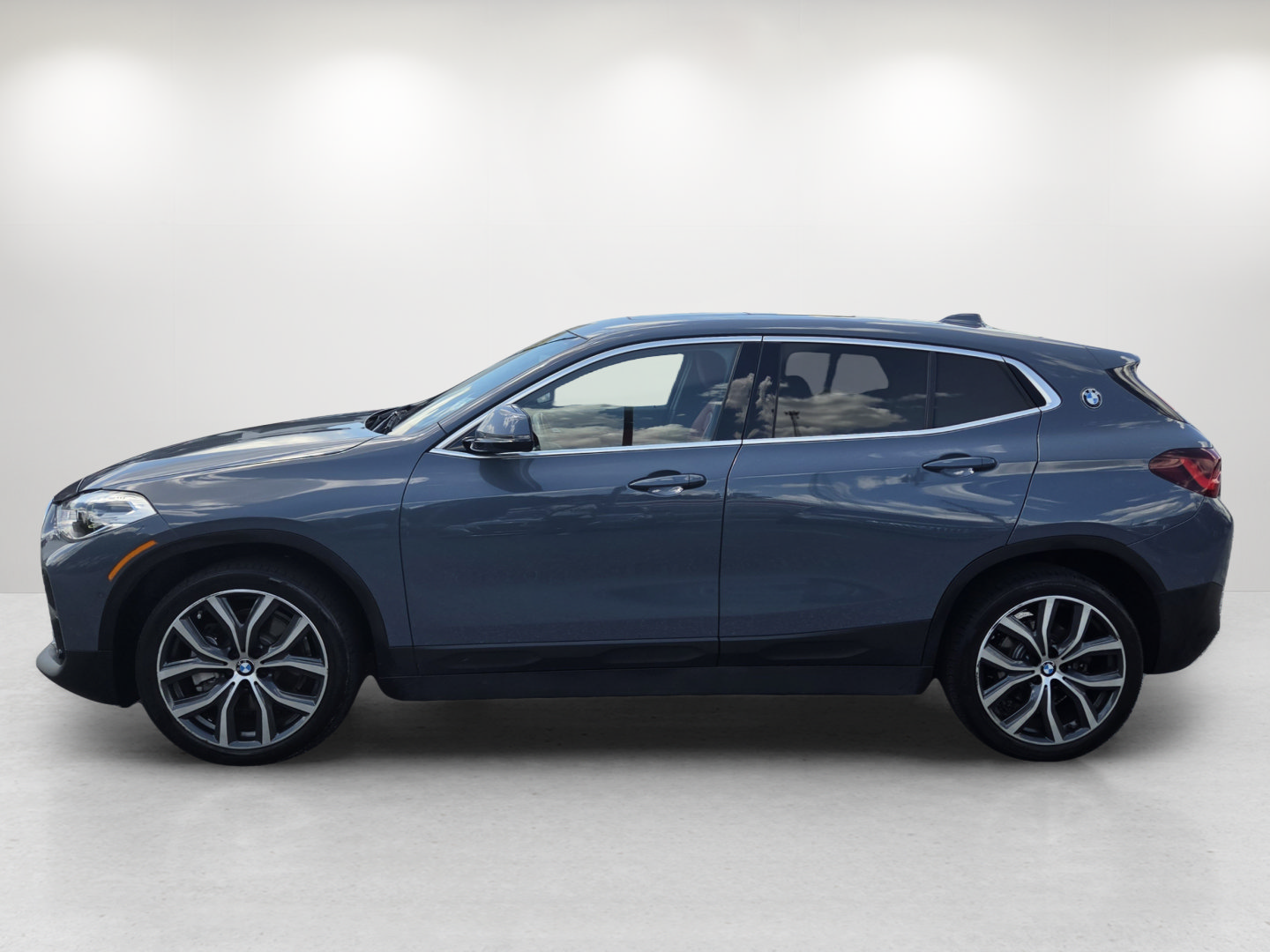 Used 2021 BMW X2 sDrive28i w/ Premium Package FWD image 8