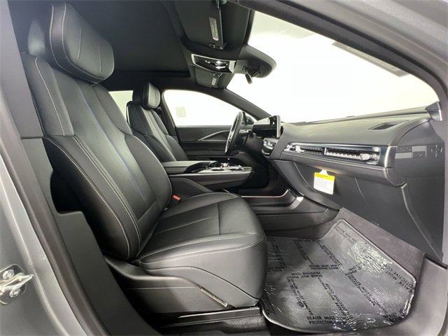 Used 2026 Cadillac Lyriq Sport image 29