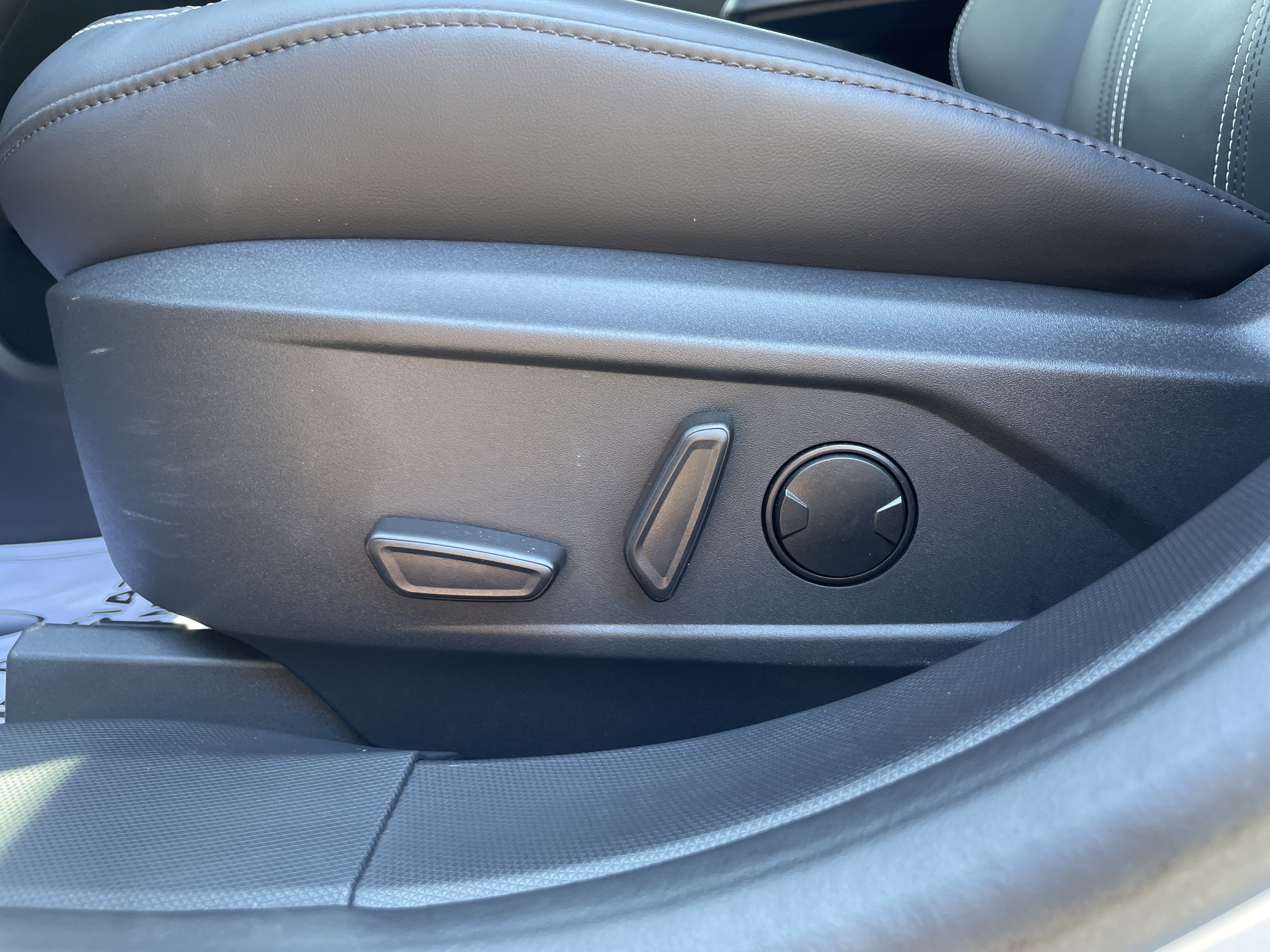 Used 2023 Ford Mustang Mach-E Select w/ Comfort Package Lite AWD/4WD image 13