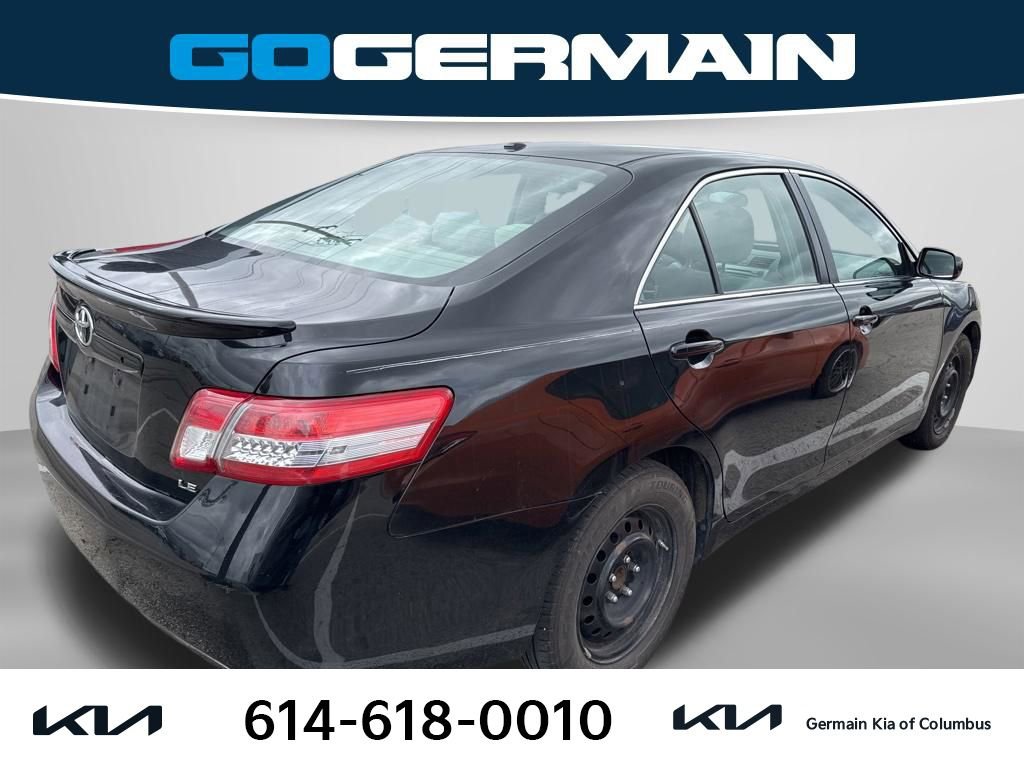 Used 2011 Toyota Camry LE FWD image 5