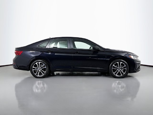 New 2026 Volkswagen Jetta Sport FWD image 8