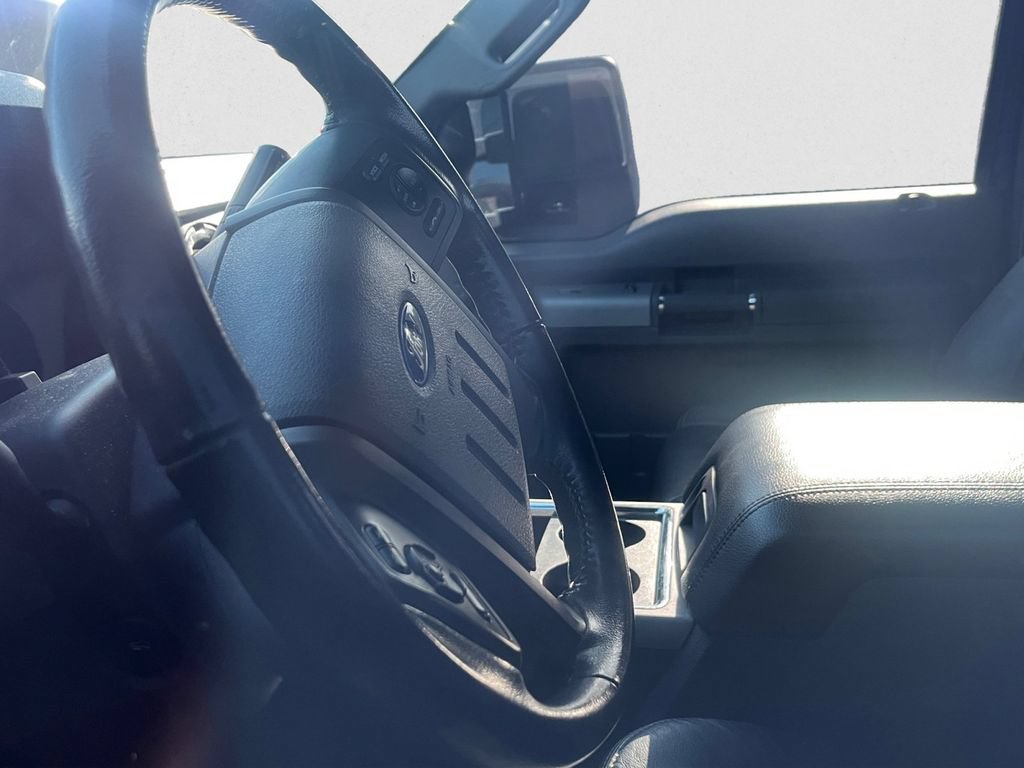 Used 2012 Ford F250 Lariat w/ Chrome Pkg RWD image 8