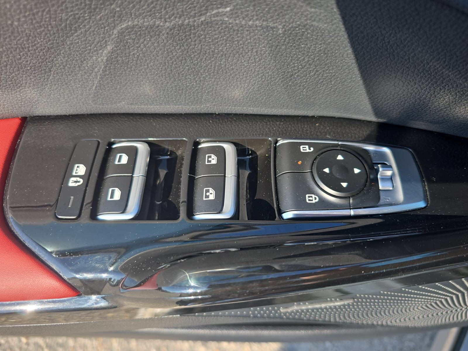 Used 2025 Kia K5 GT-Line w/ GT-Line Premium Package FWD image 27