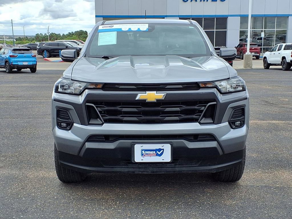 Used 2024 Chevrolet Colorado LT w/ LT Convenience Package image 2