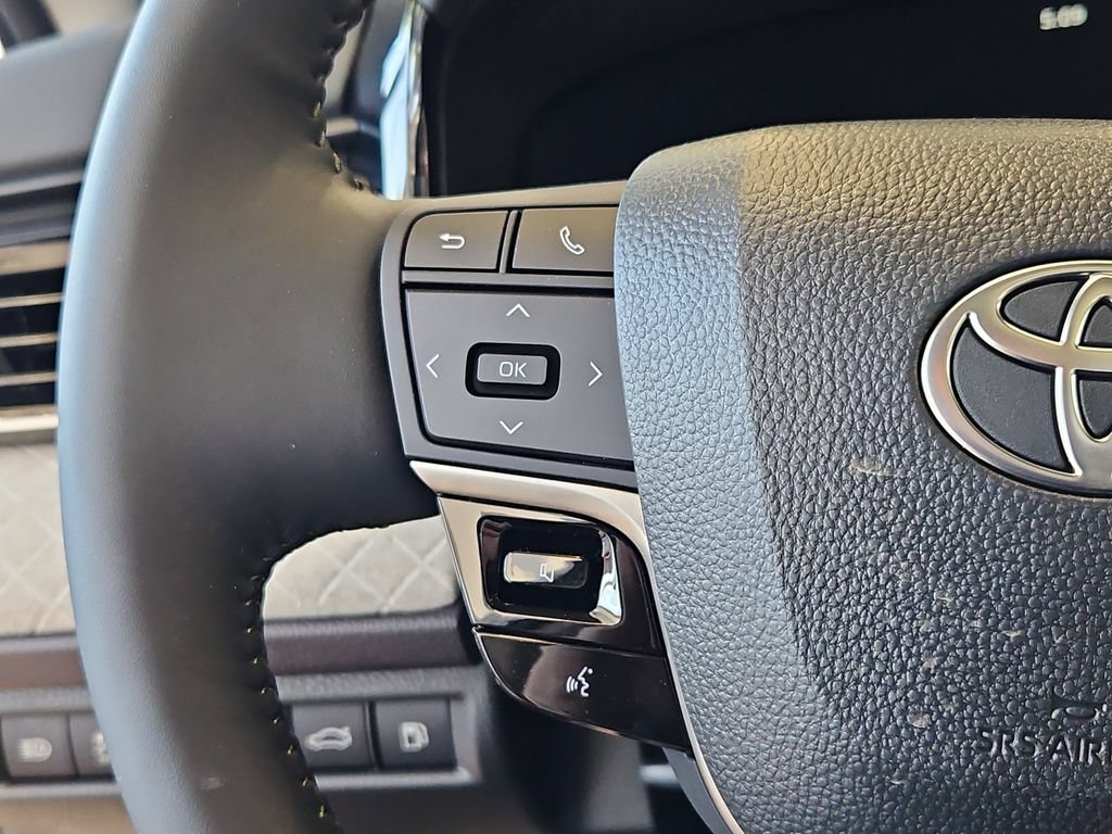 New 2026 Toyota Camry Hybrid AWD/4WD image 14