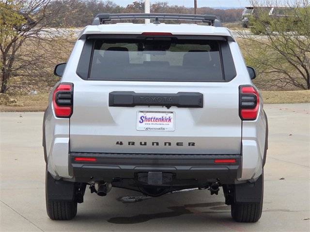 New 2025 Toyota 4Runner SR5 image 7