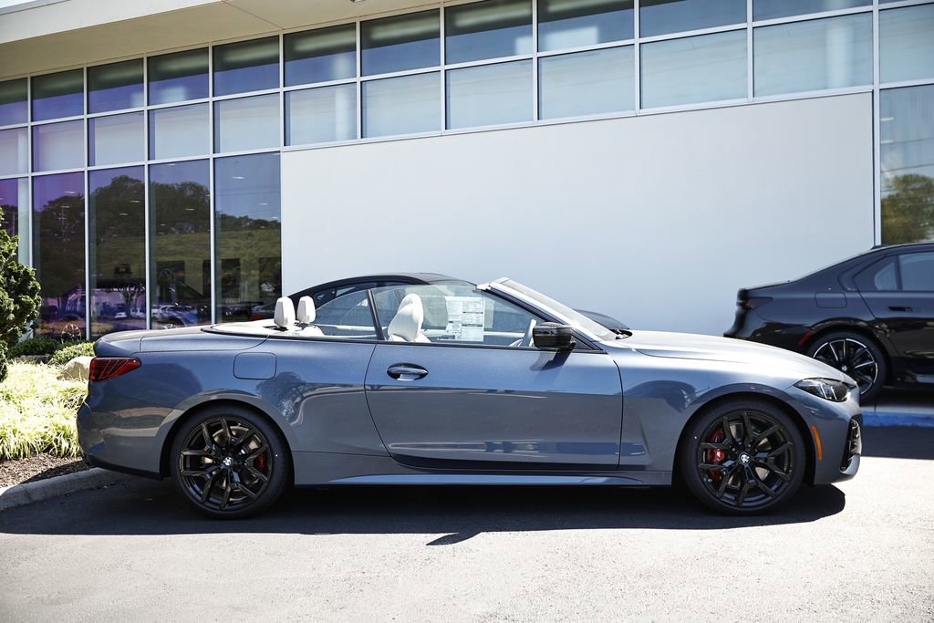 New 2027 BMW M440i Convertible w/ Premium Package RWD image 3