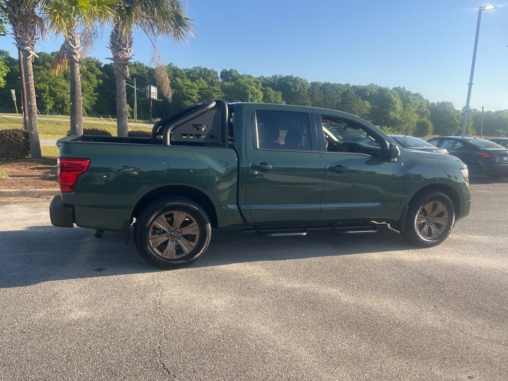 Used 2024 Nissan Titan SV w/ SV Bronze Edition Package RWD image 5