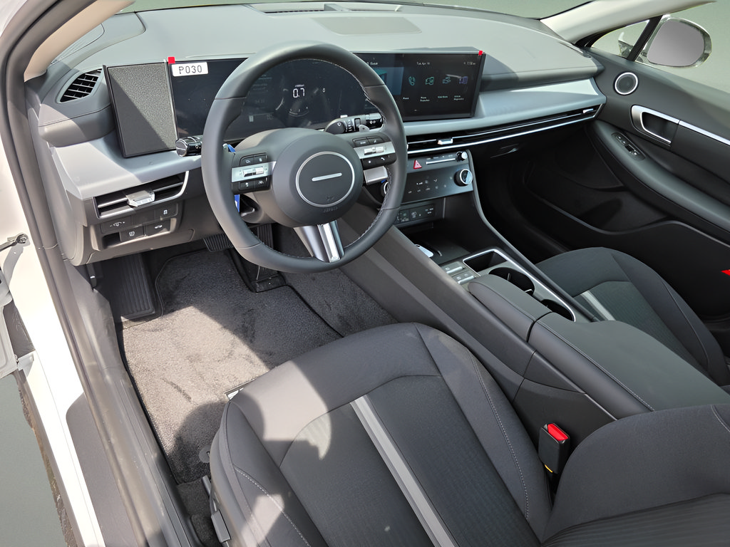 New 2026 Hyundai Sonata SEL AWD/4WD image 14