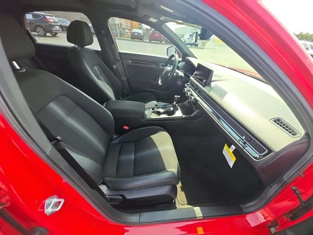 Used 2025 Honda Civic Sport Touring image 32